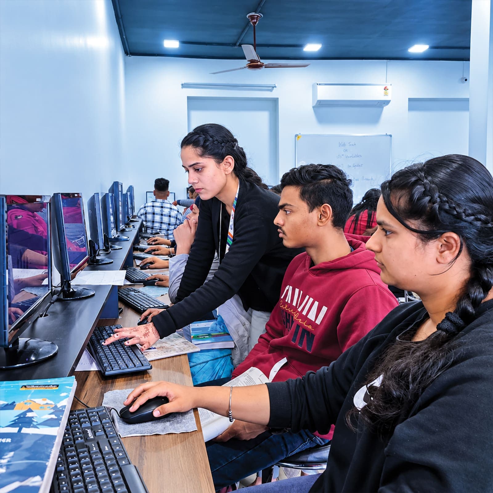 One-to-one help at the workstation