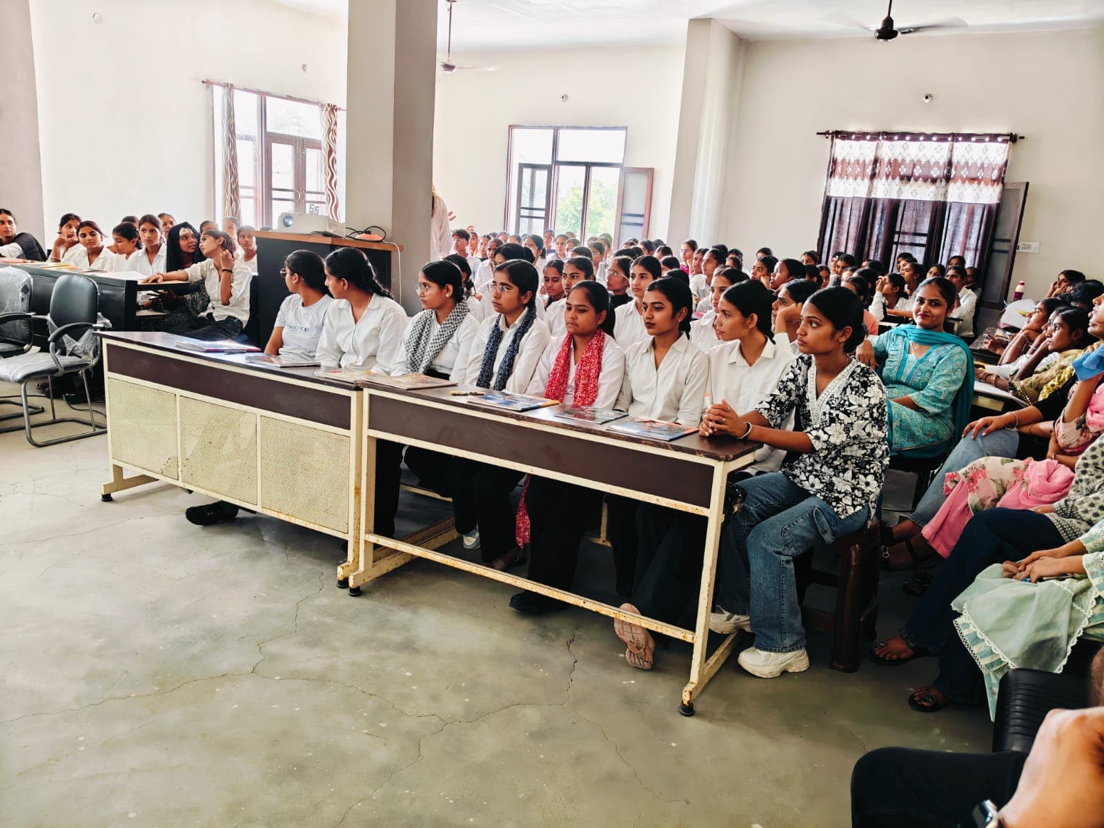 Students in the front rows of a techcadd campus session
